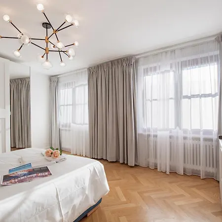 Novos Arcadia 501 - Happy Lägenhet